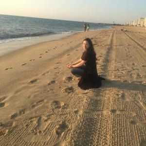 Meet your Posher, Layan